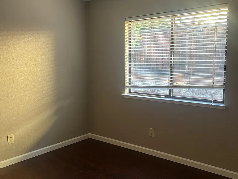 3423 Gradell Pl — Photo 9