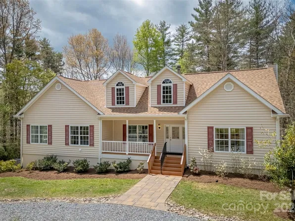 160 Speckled Trout Run, Brevard, NC 28712