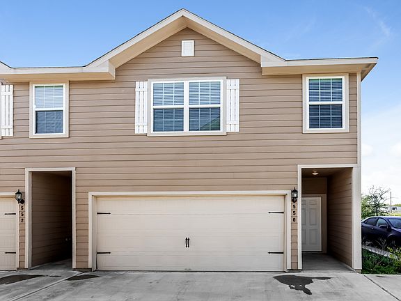 2nd image of 550 Solomon Ln