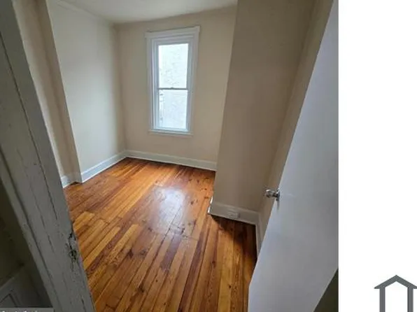 2624 E Venango St, Philadelphia, PA 19134