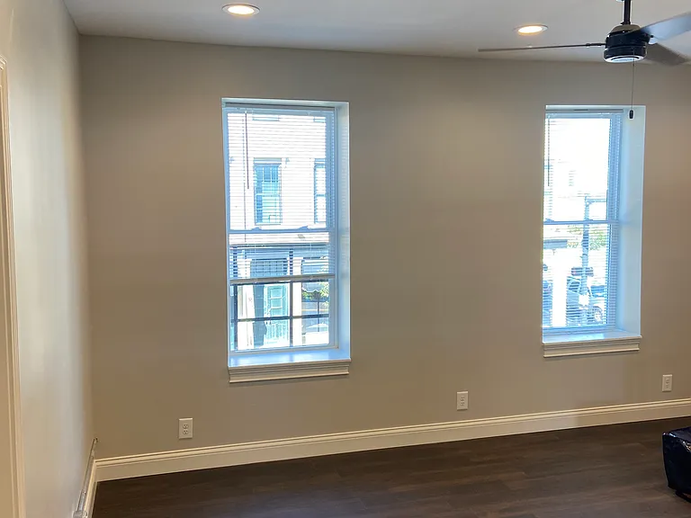 105-111 Main St #2 — Photo 11