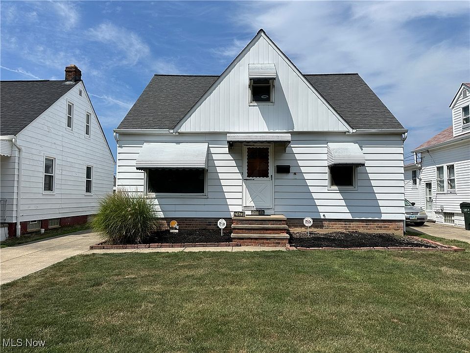 1st image of 21671 Nicholas Ave