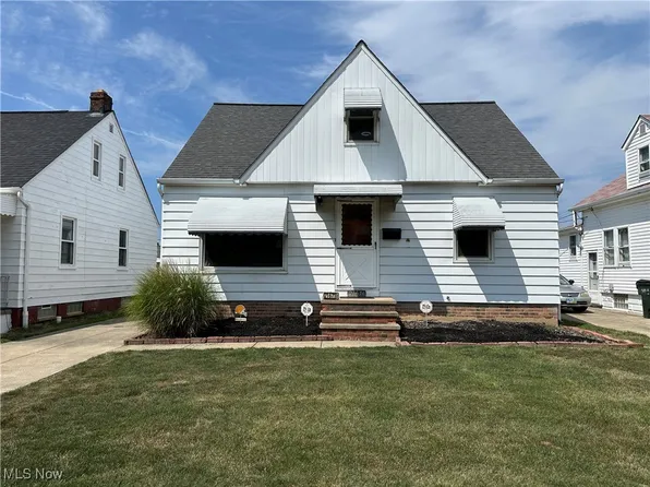 21671 Nicholas Ave, Euclid, OH 44123
