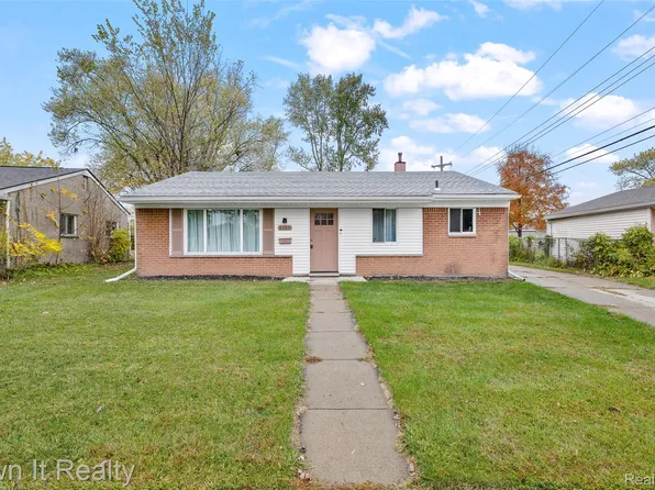 8385 Hillcrest Blvd, Westland, MI 48185