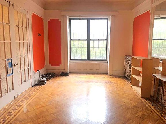 2nd image of 1143 Dean St #1