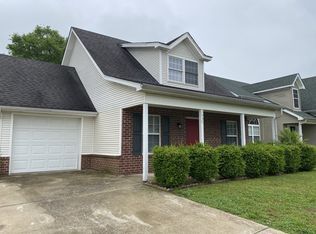1437 Westview Dr, Murfreesboro, TN 37128