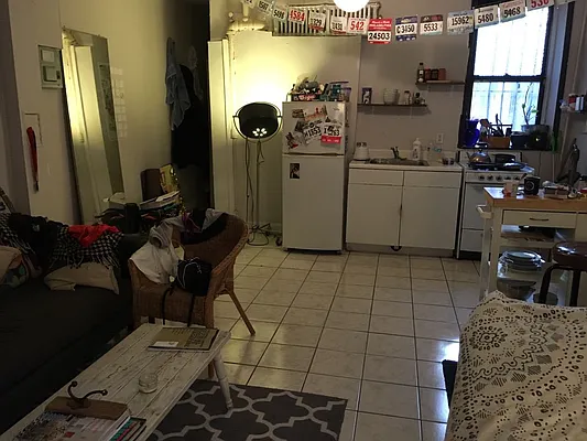 Rented by Downtown Mgt & Realty LLC | media 45