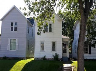 1236 N 12th St, Quincy, IL 62301