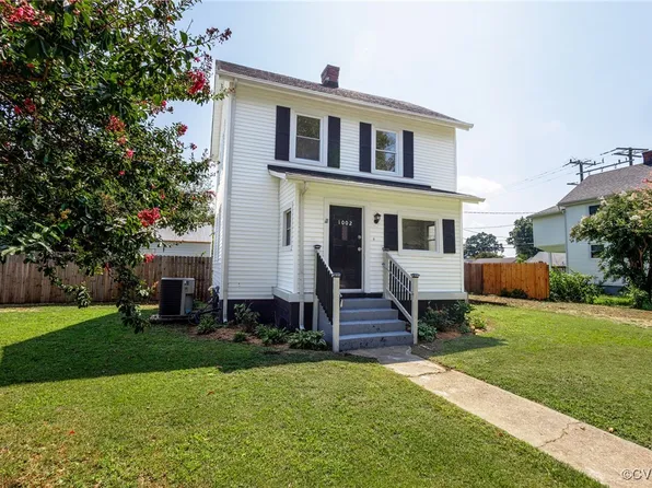1002 Haskell St, Hopewell, VA 23860