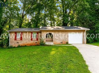 2316 Emerald Lake Ct, Decatur, GA 30035