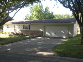 1221 South Dr, Saint Charles, MO 63303