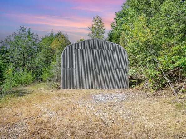 300 Stevens Creek Rd, Dry Ridge, KY 41035