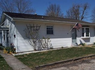 407 Phillips St, Red Bud, IL 62278