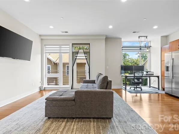 300 Magnolia Ave Unit 202, Charlotte, NC 28203