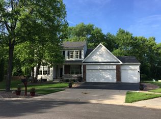 6151 Coventry Ct, Carpentersville, IL 60110