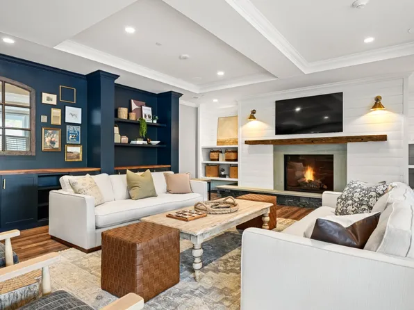 Foxmeadow Farm, 29 Wall St #B3245f1b0, Foxboro, MA 02035