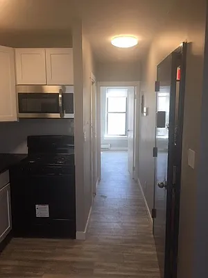 Rented by Bloom Real Estate Group | media 2