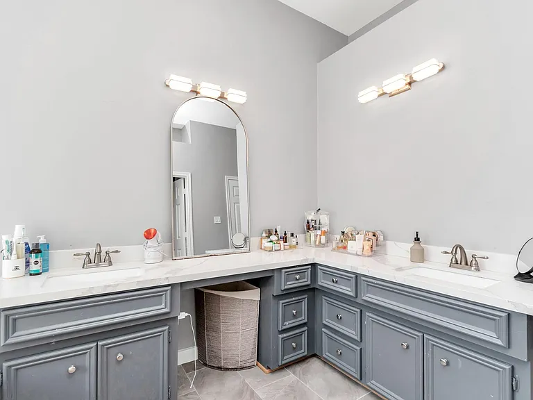 3210 Shadowwalk Dr — Photo 15