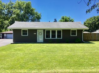 411 Burke Dr, Joliet, IL 60433