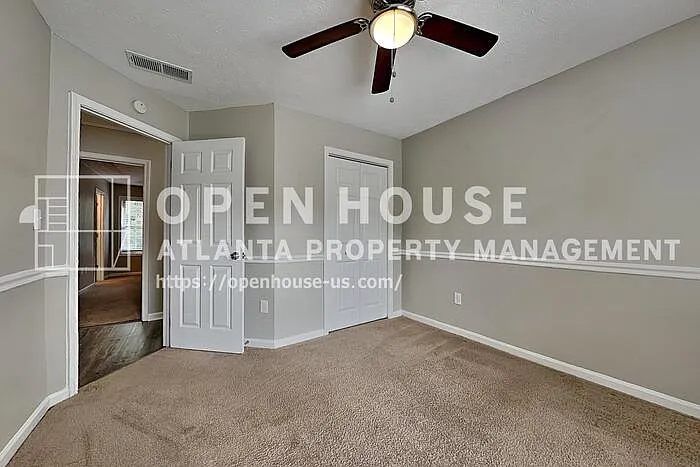 21 Leighs Grove Way — Photo 16