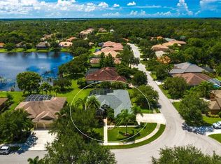 6300 Yellow Wood Pl, Sarasota, FL 34241
