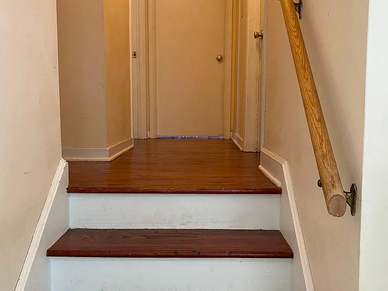 402 Ridge St — Photo 12