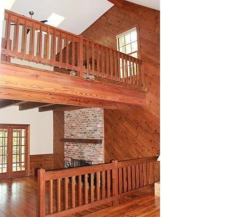 2nd image of 5805 Willow Creek Way