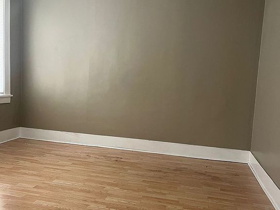 5th image of 4002 Pulaski St #1