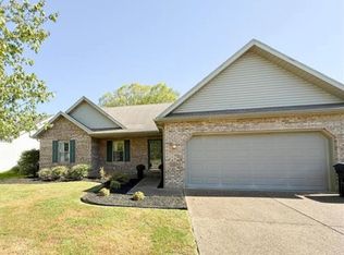 7527 Midway Dr, Evansville, IN 47711