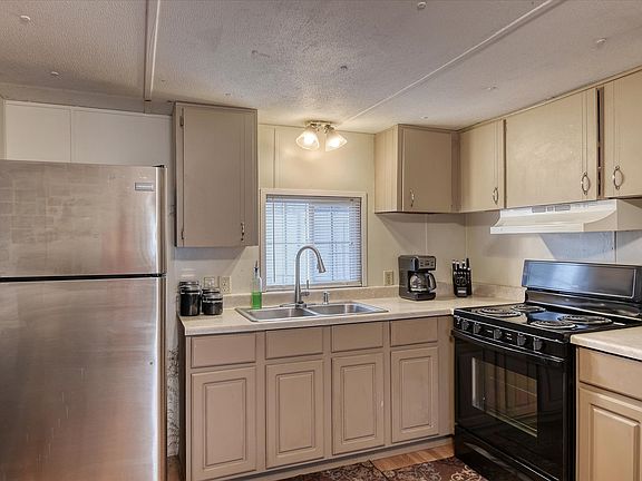 2nd image of 15610 W Highway 2 Hwy #D2