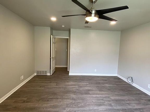 3rd image of 4439 Altamesa Blvd #1