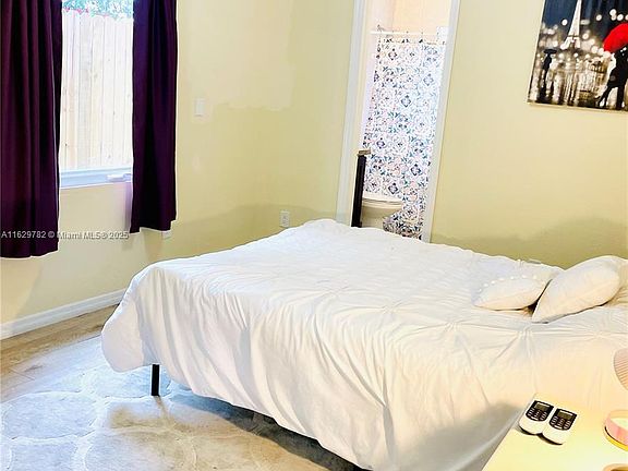 5th image of 2720 NW 29th St #2720