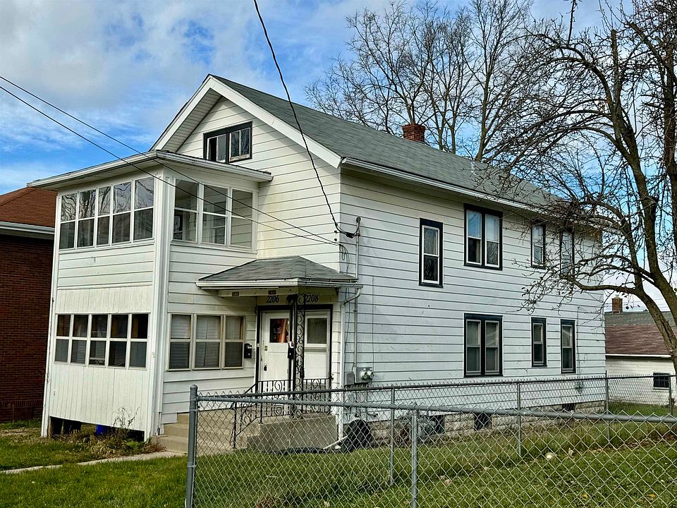 1st image of 2206 11th Ave