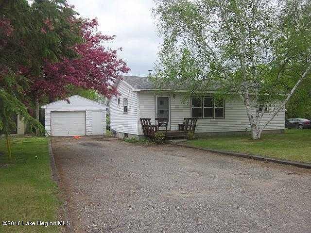 1st image of 1001 Willow St W