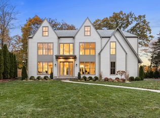 25 Sniffen Rd, Westport, CT 06880