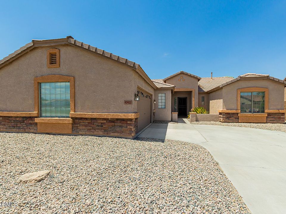1st image of 43422 W Oster Dr