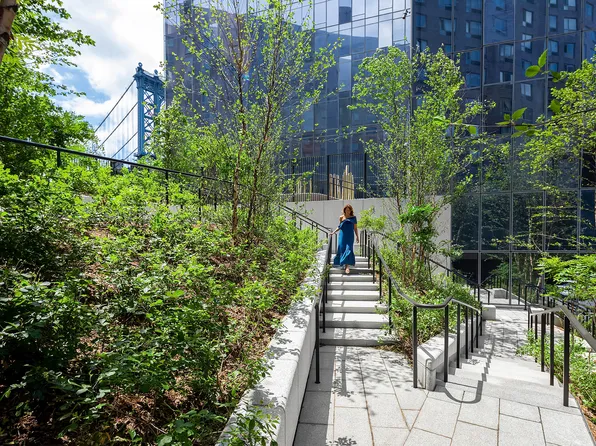 252 South Street image 30 of 36