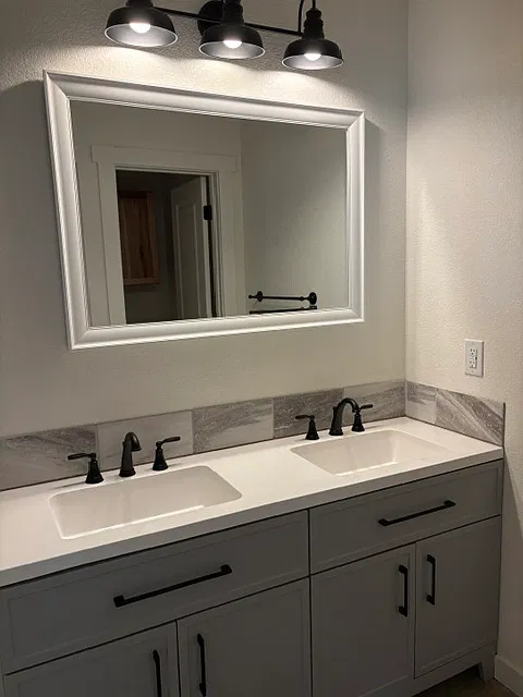 3 bed, 1297 sqft, $1,700 — Photo 3
