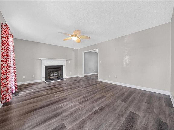 3rd image of 2408 Cookshire Dr