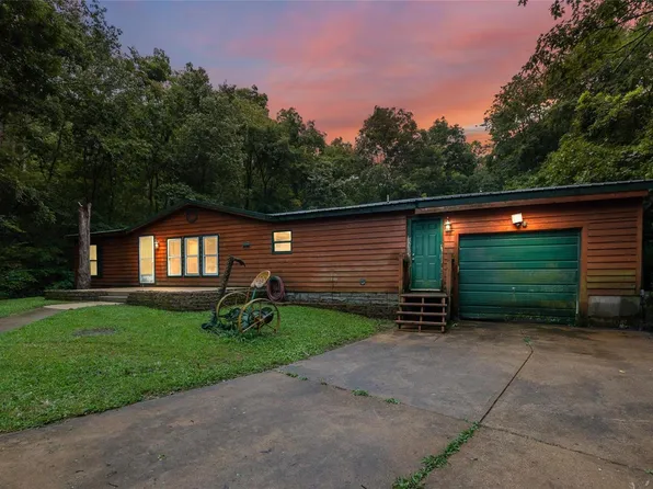 5653 Cherokee Ln, House Springs, MO 63051