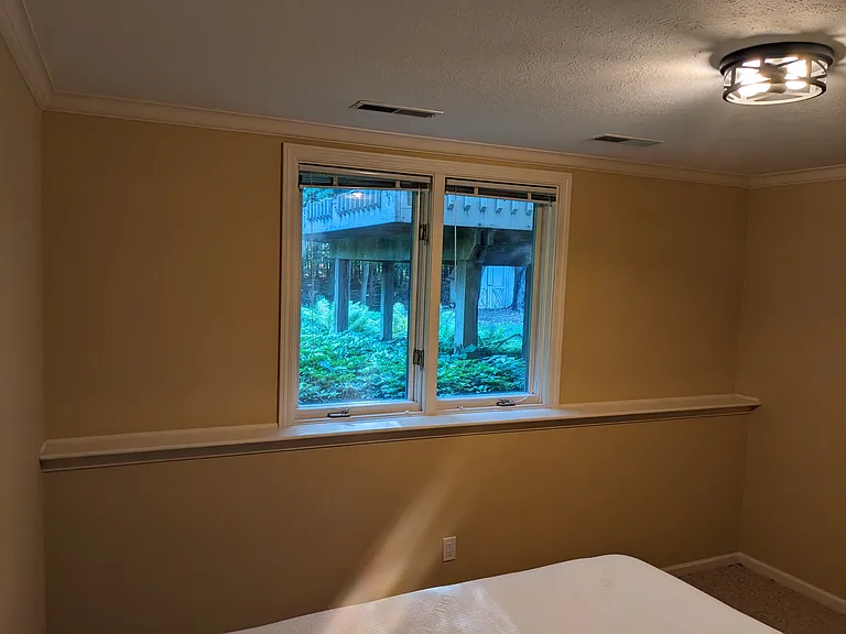 919 Kings Row Dr NW — Photo 12