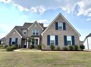 4303 Carolyn Mitchell Dr, Olive Branch, MS 38654