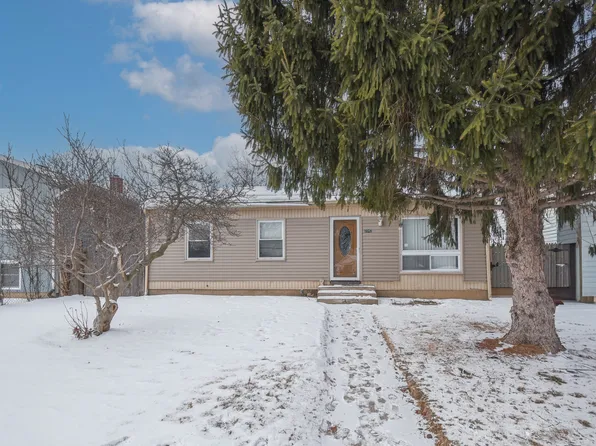 2042 Gideon Ave, Zion, IL 60099