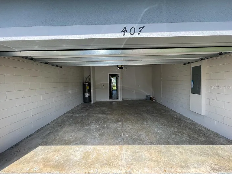 407 Legacy Loop — Photo 58
