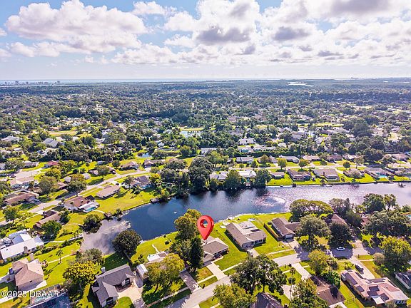3rd image of 806 Black Duck Dr