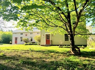 233 Warren Cemetery Rd, Hoosick Falls, NY 12090