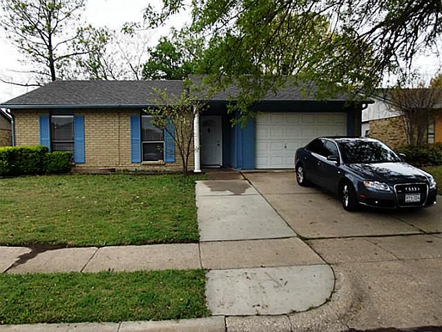 1st image of 1010 Hawthorne Dr