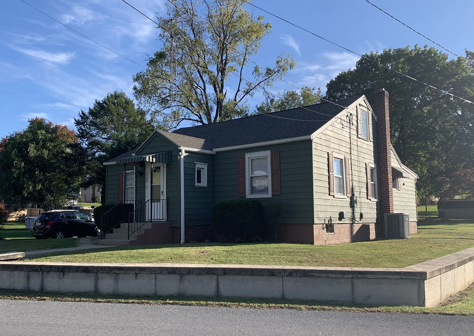 2-Bedroom | 1-Bathroom Single-Family Home — Photo 1