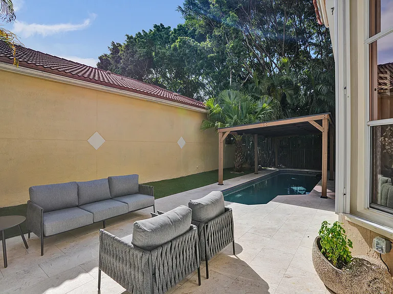 5860 NW 120th Ave — Photo 39