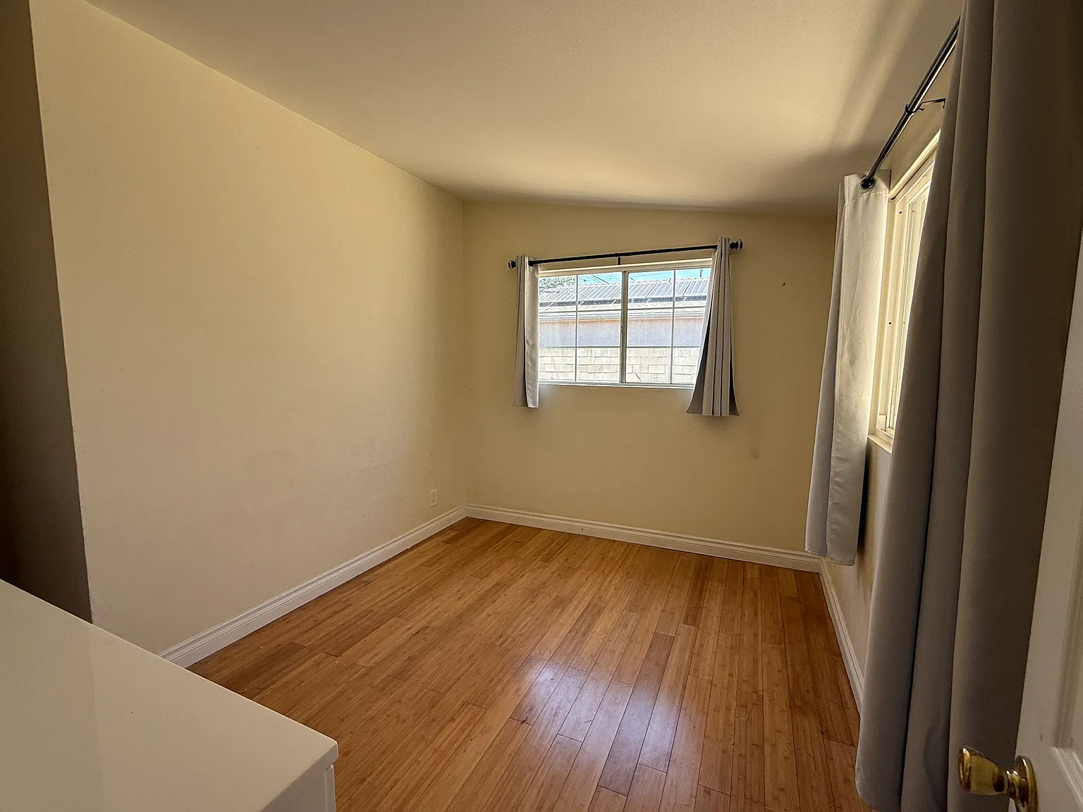 13761 Jefferson St — Photo 2